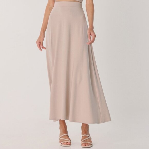 LOVET Ava maxi skirt XS - Picture 2 of 14